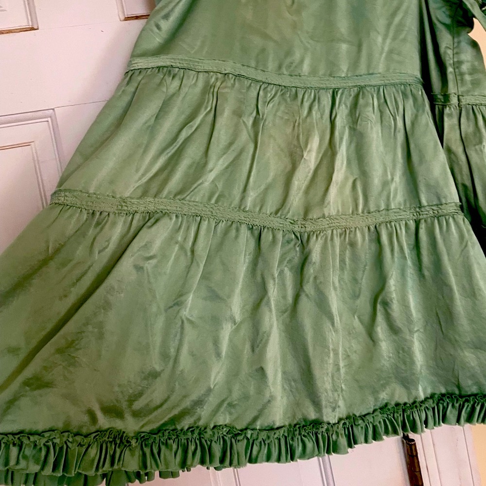 Banana Republic tiered silk skirt